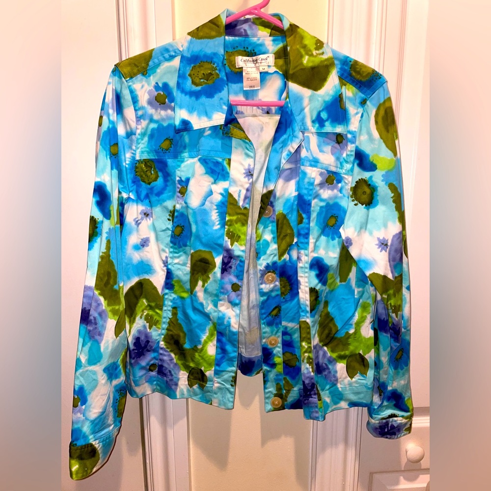Coldwater Creek Women’s Medium Jacket. Perfect for a cool fall day!